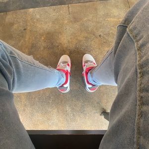 Meet your Posher, Curtisy